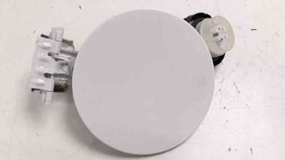 Recambio de tapa exterior combustible para toyota yaris 2014-2017 active referencia OEM IAM 773500D080  