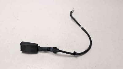 Recambio de cinturon seguridad delantero derecho para kia picanto 2011-2017 1.0 cat referencia OEM IAM 888401Y200EQ  