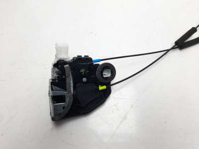 Recambio de cerradura puerta trasera derecha para toyota c-hr 2016- hybrid advance referencia OEM IAM 69050F4010  
