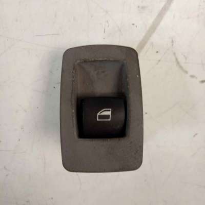 Recambio de mando elevalunas trasero izquierdo para bmw x3 (e83) 2003-2010 3.0d referencia OEM IAM 61319113772  