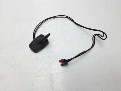 Recambio de antena para audi q7 (4l) 2006-2015 3.0 tdi referencia OEM IAM 4L0035503F  