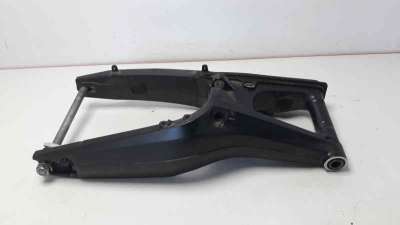Recambio de puente trasero para honda cb 650f 2017-2019 referencia OEM IAM 52200MJEG00  