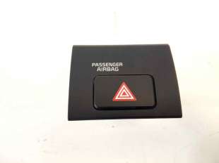 Recambio de warning para kia rio (yb) 2016- 1.2 cat referencia OEM IAM 937701WBB0  