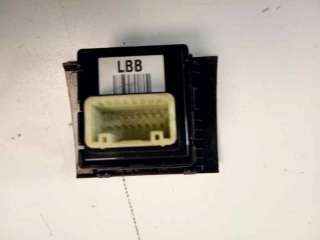Recambio de warning para kia rio (yb) 2016- 1.2 cat referencia OEM IAM 937701WBB0  