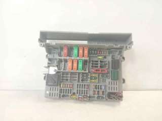 Recambio de caja reles / fusibles para bmw serie 3 berlina (e90) 2004-2012 320d referencia OEM IAM 10688710  