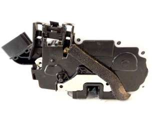 Recambio de cerradura puerta trasera derecha para nissan x-trail (t32) 2014- tekna referencia OEM IAM A3N0XJ  