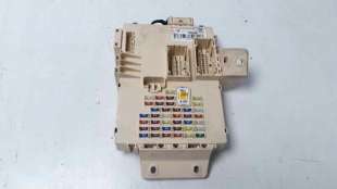Recambio de caja reles / fusibles para kia cee´d 2006-2012 drive referencia OEM IAM 91950A2030  