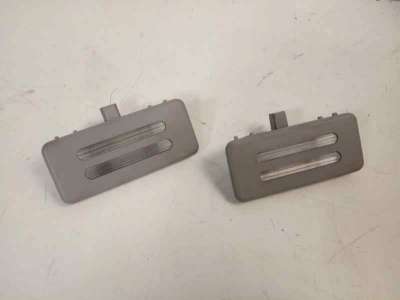 Recambio de luz interior para bmw x5 (e70) 2006-2013 xdrive30d referencia OEM IAM 9662011  