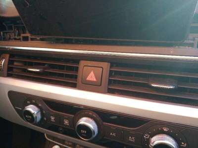 Recambio de warning para audi a4 berlina (8w2) 2015-2019 básico referencia OEM IAM 8W941609A  