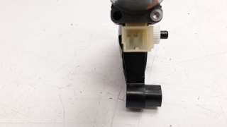 Recambio de motor elevalunas trasero derecho para audi a4 berlina (8w2) 2015-2019 básico referencia OEM IAM 8W0959812  