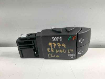 Recambio de mando multifuncion para renault clio iv 2012- dynamique referencia OEM IAM 255522448R  