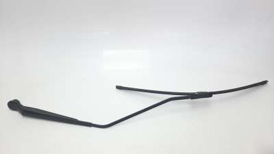 Recambio de brazo limpia delantero derecho para renault scenic iii 2009-2016 expression referencia OEM IAM 288860003R  