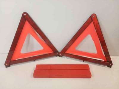 Recambio de triangulo emergencias para nissan qashqai (j11) 2013- acenta referencia OEM IAM TRIANGULOEMER  