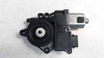 Recambio de motor elevalunas delantero derecho para kia ceed 2018- 1.6 crdi cat referencia OEM IAM 82460J7010  