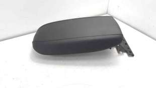 Recambio de apoyabrazos central para kia ceed 2018- 1.6 crdi cat referencia OEM IAM GL7920356  