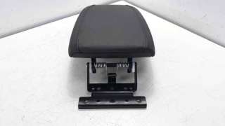 Recambio de apoyabrazos central para kia ceed 2018- 1.6 crdi cat referencia OEM IAM GL7920356  