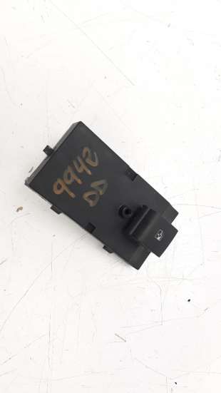 Recambio de mando elevalunas delantero derecho para opel astra j lim. 2009-2015 selective referencia OEM IAM 13301886  