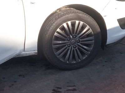 Recambio de paso rueda delantero derecho para opel astra j lim. 2009-2015 selective referencia OEM IAM 341391933 107165246 