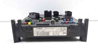 Recambio de caja reles / fusibles para peugeot 206 berlina 1998-2010 1.9 diesel referencia OEM IAM 9646777380  