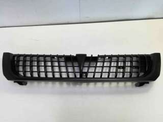 Recambio de rejilla paragolpes central para mitsubishi montero sport (k90) 1998-2007 referencia OEM IAM MR221211 108703203 