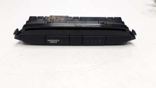 Recambio de pantalla multifuncion para hyundai i20 2014- 1.2 16v cat referencia OEM IAM 93700C8030  