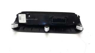 Recambio de pantalla multifuncion para hyundai i20 2014- 1.2 16v cat referencia OEM IAM 93700C8030  