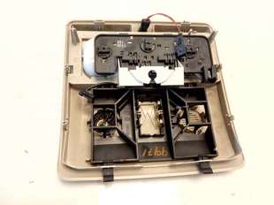 Recambio de luz interior para land rover discovery 4 2009-2016 tdv6 se referencia OEM IAM LR030723   2