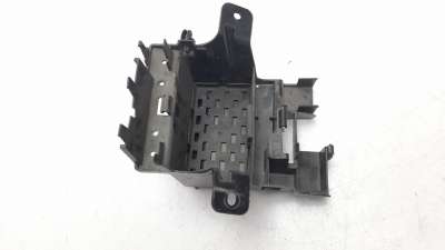 Recambio de moldura para suzuki v-strom 650 2017- referencia OEM IAM 4743128K0  