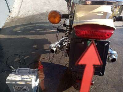 Recambio de piloto trasero central para guzzi nevada 2005-2007 nevada 750 referencia OEM IAM GU31740960  