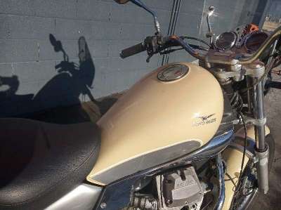 Recambio de deposito combustible para guzzi nevada 2005-2007 nevada 750 referencia OEM IAM GU31100283  