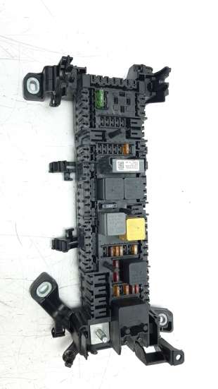 Recambio de caja reles / fusibles para mercedes-benz clase b (w246) 2011-2019 1.5 cdi cat referencia OEM IAM A2465400240  