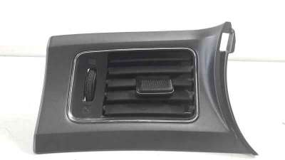 Recambio de rejilla aireadora para nissan pulsar (c13) 2014-2018 acenta referencia OEM IAM 687613ZP0A  