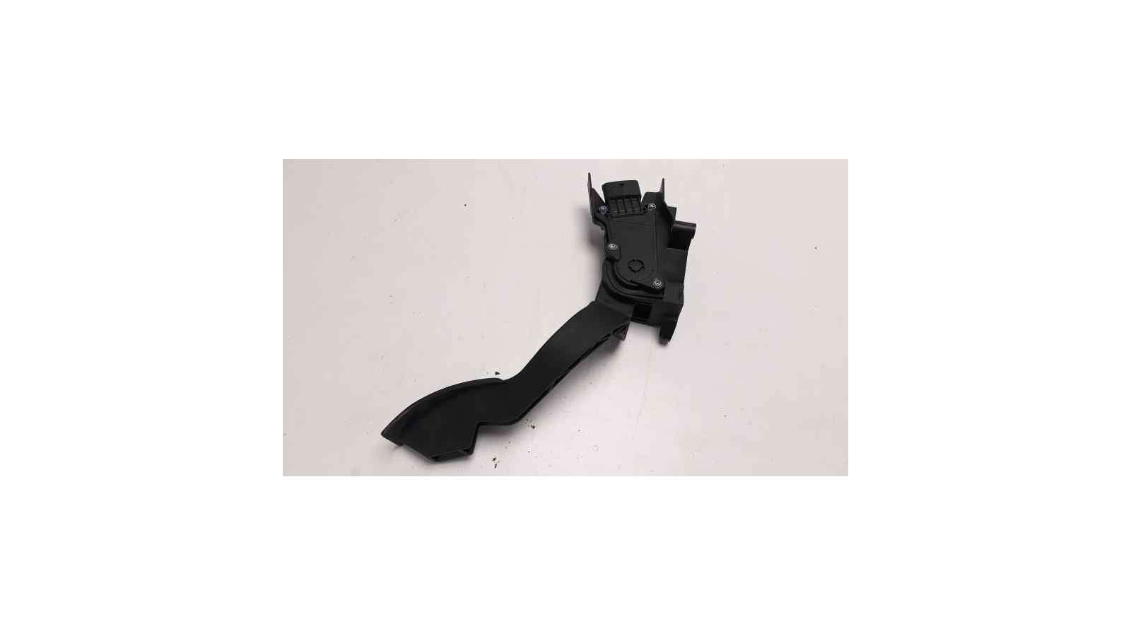 Recambio de potenciometro pedal para fiat fiorino 2007- 1.3 16v jtd cat referencia OEM IAM 51801577 0280755105  Recambio de potenciometro pedal para fiat fiorino 2007- 1.3 16v jtd cat referencia OEM IAM 51801577 0280755105