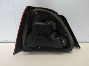 Recambio de piloto trasero derecho para mg serie 200 (rf) 1996-1999 2.0 turbodiesel referencia OEM IAM  RG3424153 16824032 2