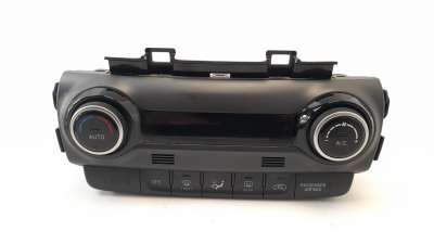 Recambio de mando climatizador para hyundai kona 2017- 1.0 tgdi cat referencia OEM IAM C200367821  