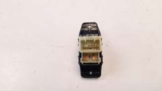 Recambio de mando elevalunas trasero derecho para hyundai kona 2017- 1.0 tgdi cat referencia OEM IAM 3K552B1200  