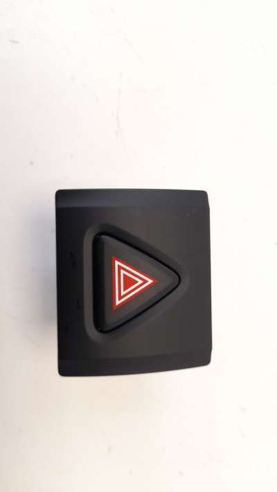 Recambio de warning para hyundai kona 2017- 1.0 tgdi cat referencia OEM IAM 93790J9000  