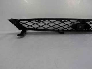 Recambio de rejilla delantera para ford focus berlina (cak) 1998-2004 referencia OEM IAM 1744364 107103005 FD4222001