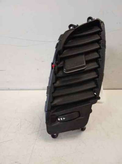 Recambio de rejilla aireadora para hyundai i30 (gd) 2012-2017 classic referencia OEM IAM 97420A6000  