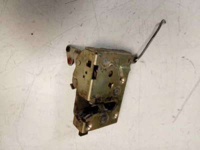 Recambio de cerradura puerta delantera derecha para peugeot 205 berlina 1983-1998 1.9 diesel referencia OEM IAM   