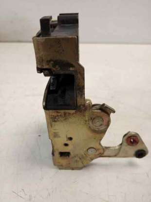 Recambio de cerradura puerta delantera derecha para peugeot 205 berlina 1983-1998 1.9 diesel referencia OEM IAM    2