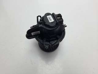 Recambio de ventilador calefaccion para renault clio iv 2012- technofeel referencia OEM IAM 5R5833500  