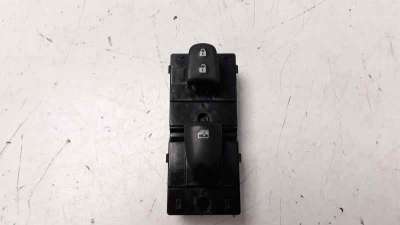 Recambio de mando elevalunas delantero derecho para renault kadjar 2015- zen referencia OEM IAM 254214896R  