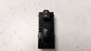 Recambio de mando elevalunas delantero derecho para renault kadjar 2015- zen referencia OEM IAM 254214896R  