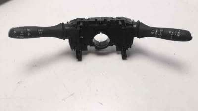 Recambio de mando multifuncion para renault kadjar 2015- zen referencia OEM IAM 255678341R 180331SD1 