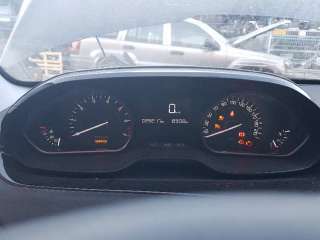 Recambio de cuadro instrumentos para peugeot 208 2012-2019 style referencia OEM IAM 9813848780  