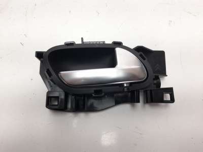 Recambio de maneta interior delantera derecha para peugeot 208 2012-2019 style referencia OEM IAM 96555516VV  