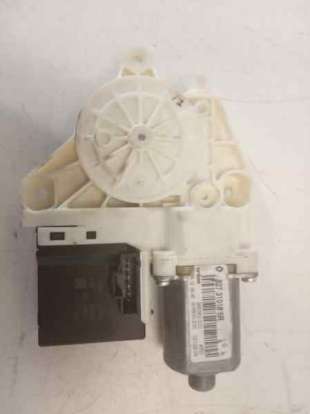 Recambio de motor elevalunas trasero izquierdo para renault megane iii berlina 5 p 2008-2016 expression referencia OEM IAM 82731