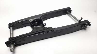 Recambio de puente trasero para honda cbf 600 f 2013- cbf600na referencia OEM IAM 52200MERR60  