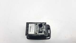Recambio de mando elevalunas trasero derecho para bmw serie 3 lim. (f30) 2011-2015 316d referencia OEM IAM 61319208106  